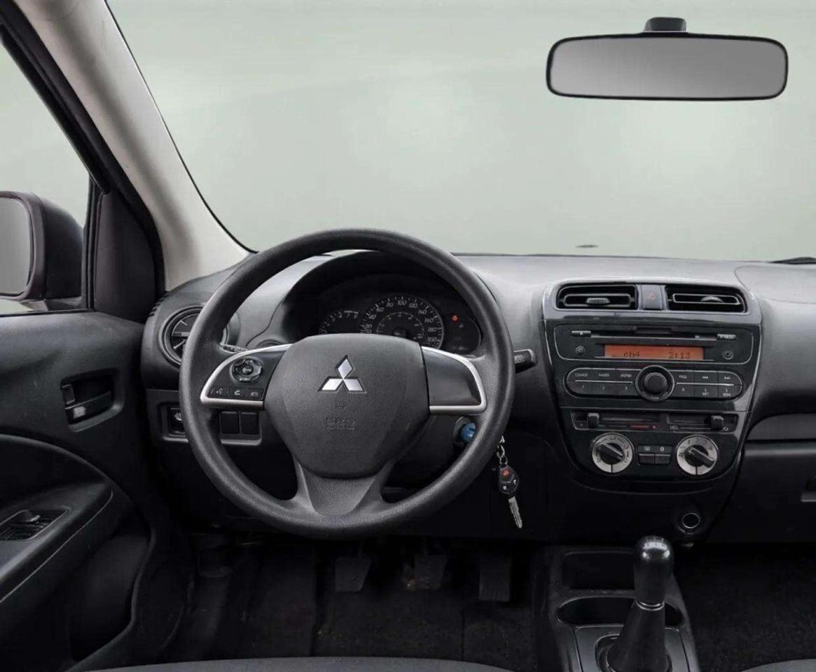 2015 Mitsubishi Mirage ES Hatchback CVT Photo