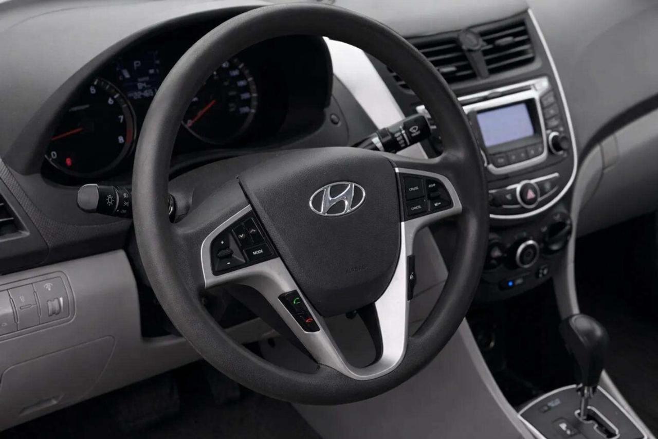 2014 Hyundai Accent Sedan Automatic GL Photo