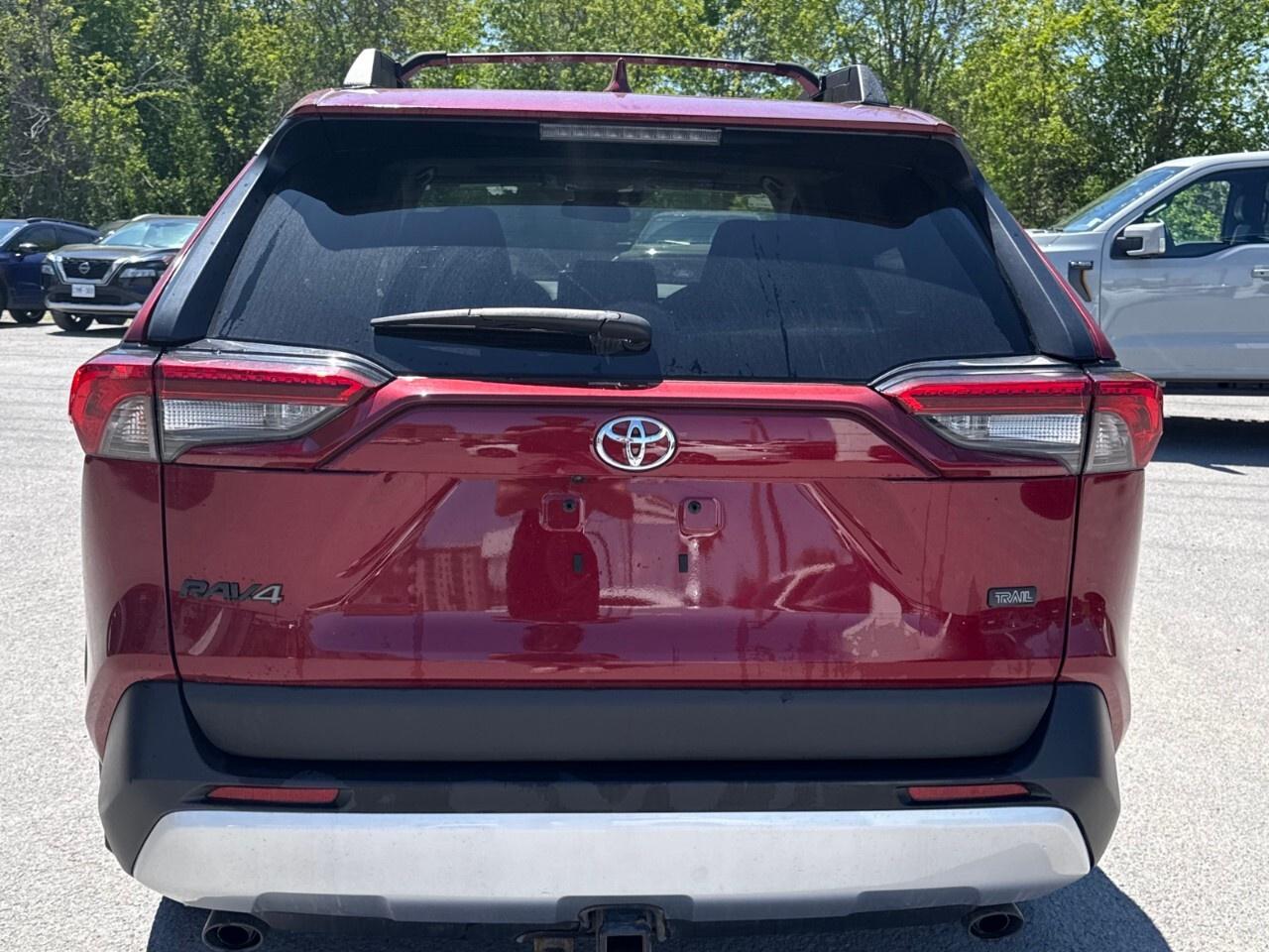 2022 Toyota RAV4 TRAIL   MOONROOF   POWER LIFTGATE Photo
