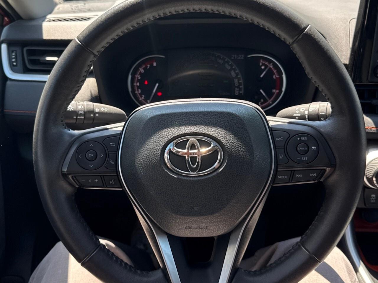 2022 Toyota RAV4 TRAIL   MOONROOF   POWER LIFTGATE Photo