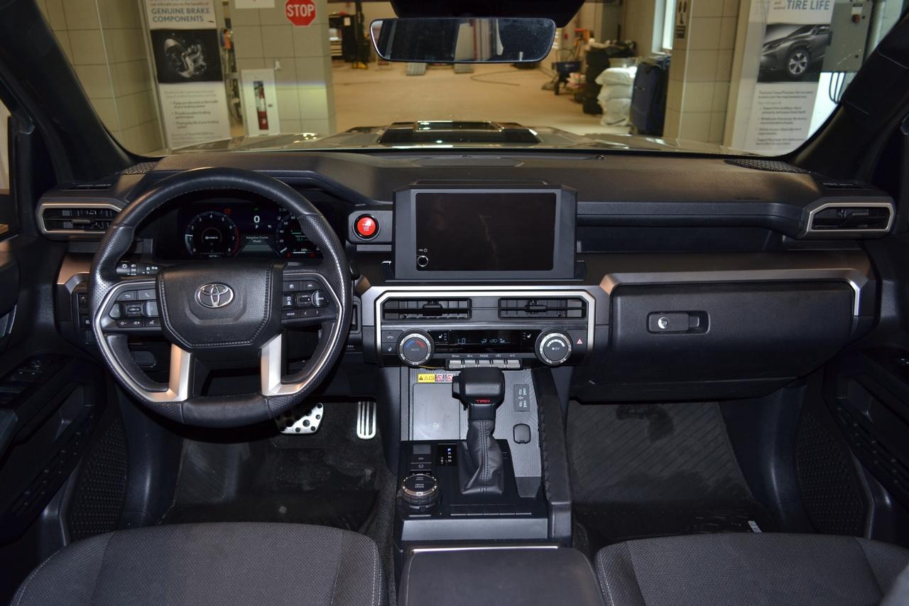 2025 Toyota 4Runner 4WD Photo