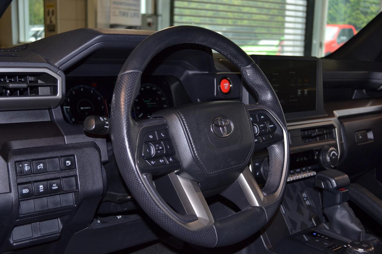 2025 Toyota 4Runner 4WD Photo