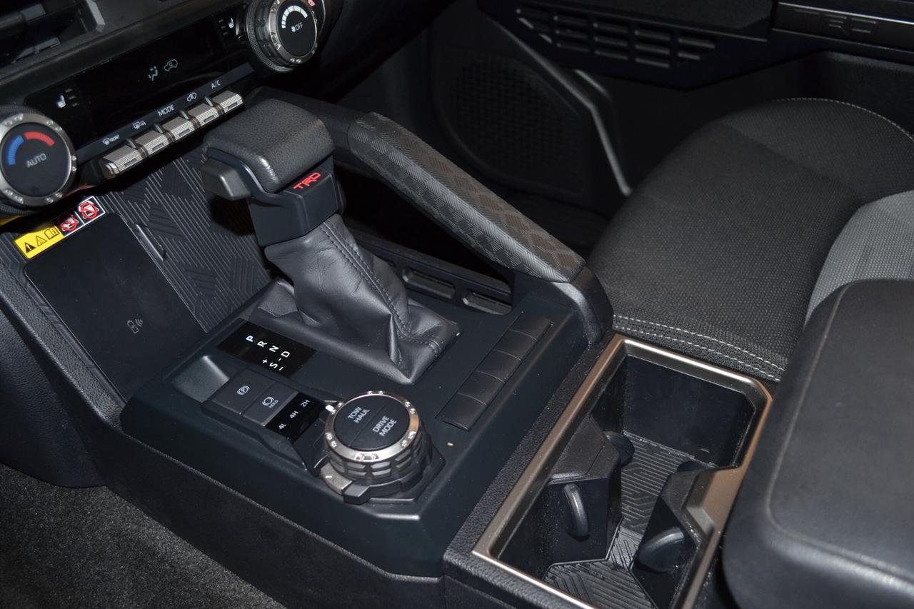 2025 Toyota 4Runner 4WD Photo