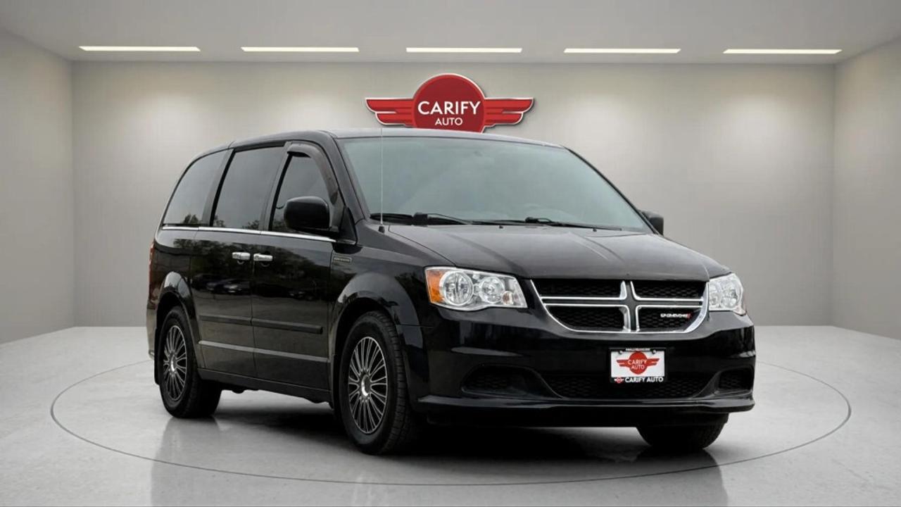 2015 Dodge Grand Caravan SXT Photo2