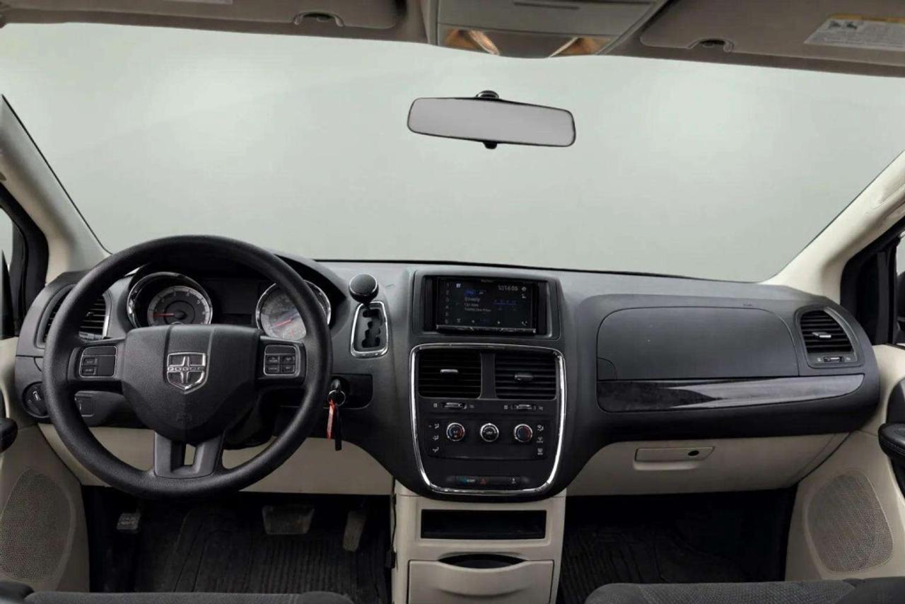 2015 Dodge Grand Caravan SXT Photo
