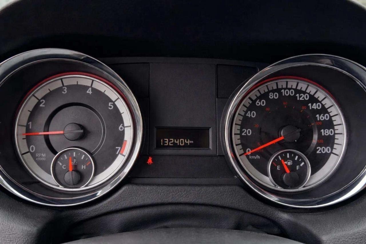 2015 Dodge Grand Caravan SXT Photo