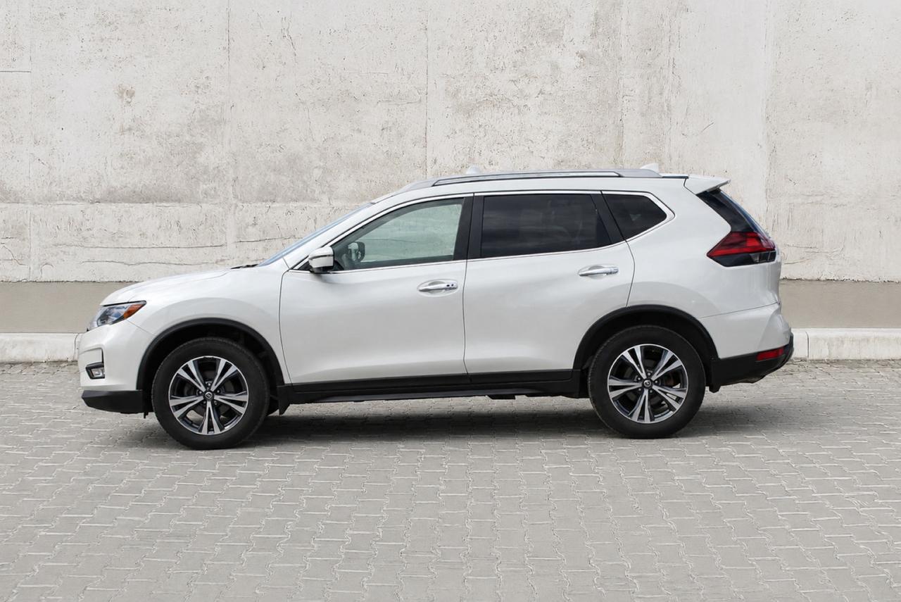 2019 Nissan Rogue SV  Gps SiriusXM Moonroof BkpCam HtdSeats ParkingS Photo