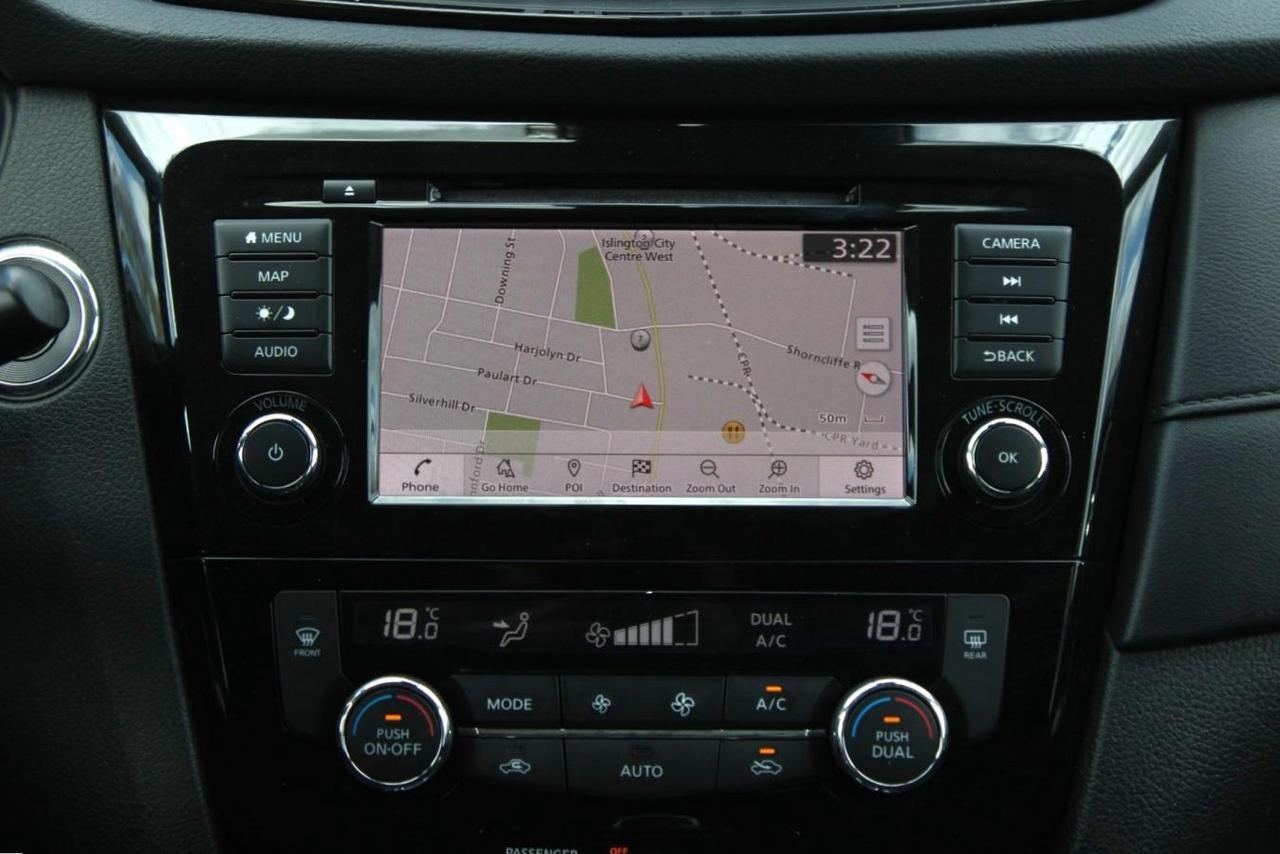 2019 Nissan Rogue SV  Gps SiriusXM Moonroof BkpCam HtdSeats ParkingS Photo