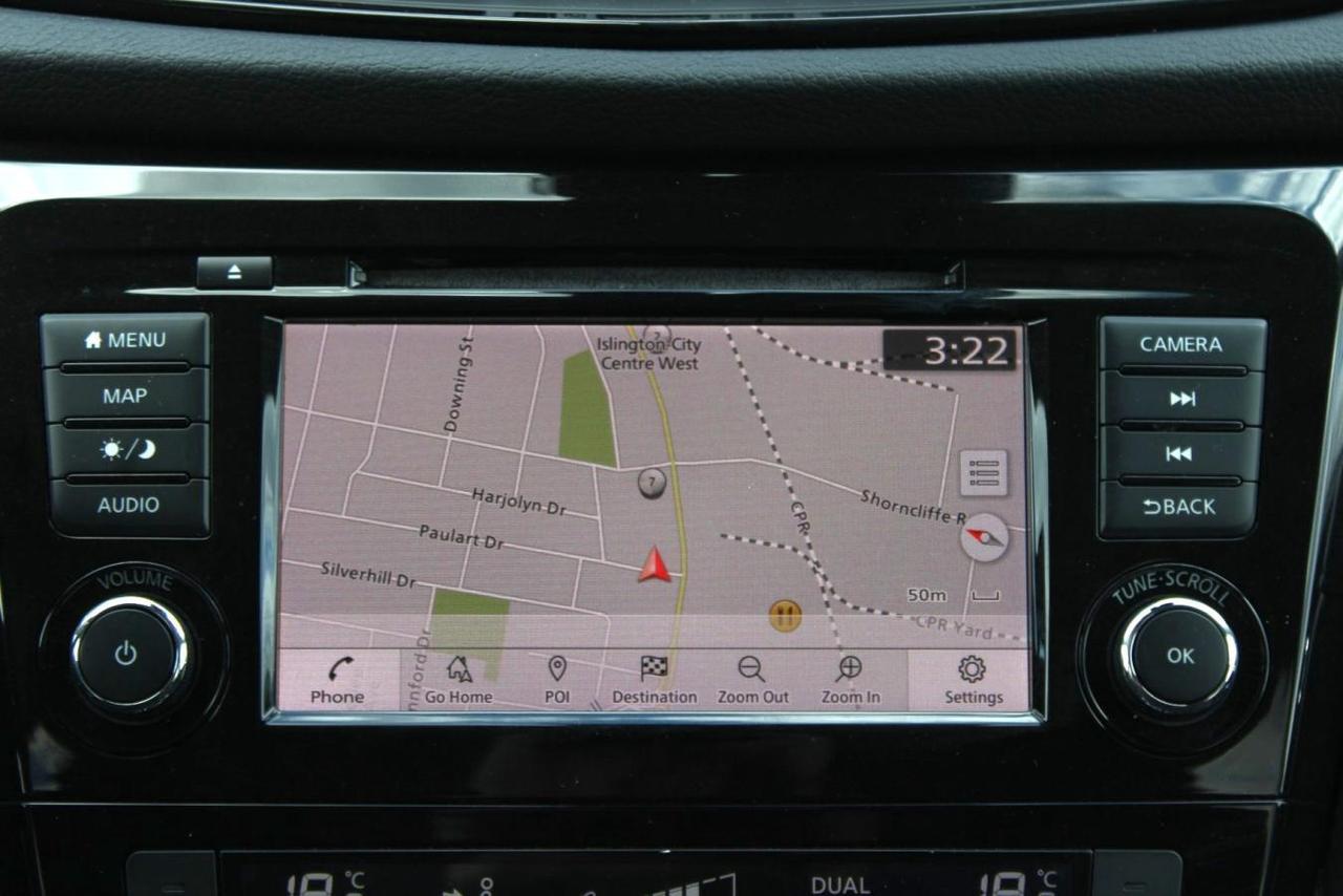 2019 Nissan Rogue SV  Gps SiriusXM Moonroof BkpCam HtdSeats ParkingS Photo