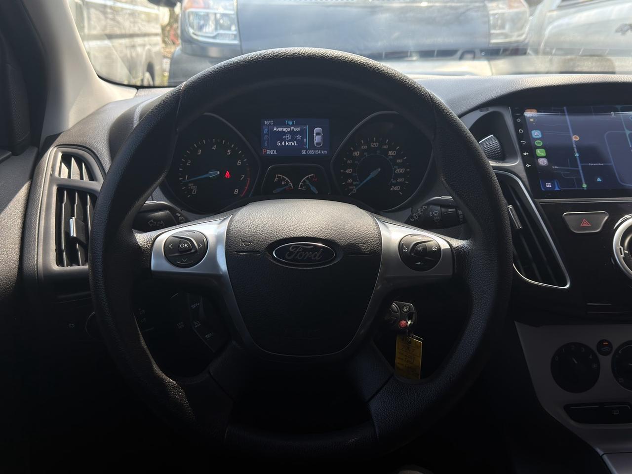 2014 Ford Focus SE   Heated Seats   Carplay + Android Auto   Cruis Photo