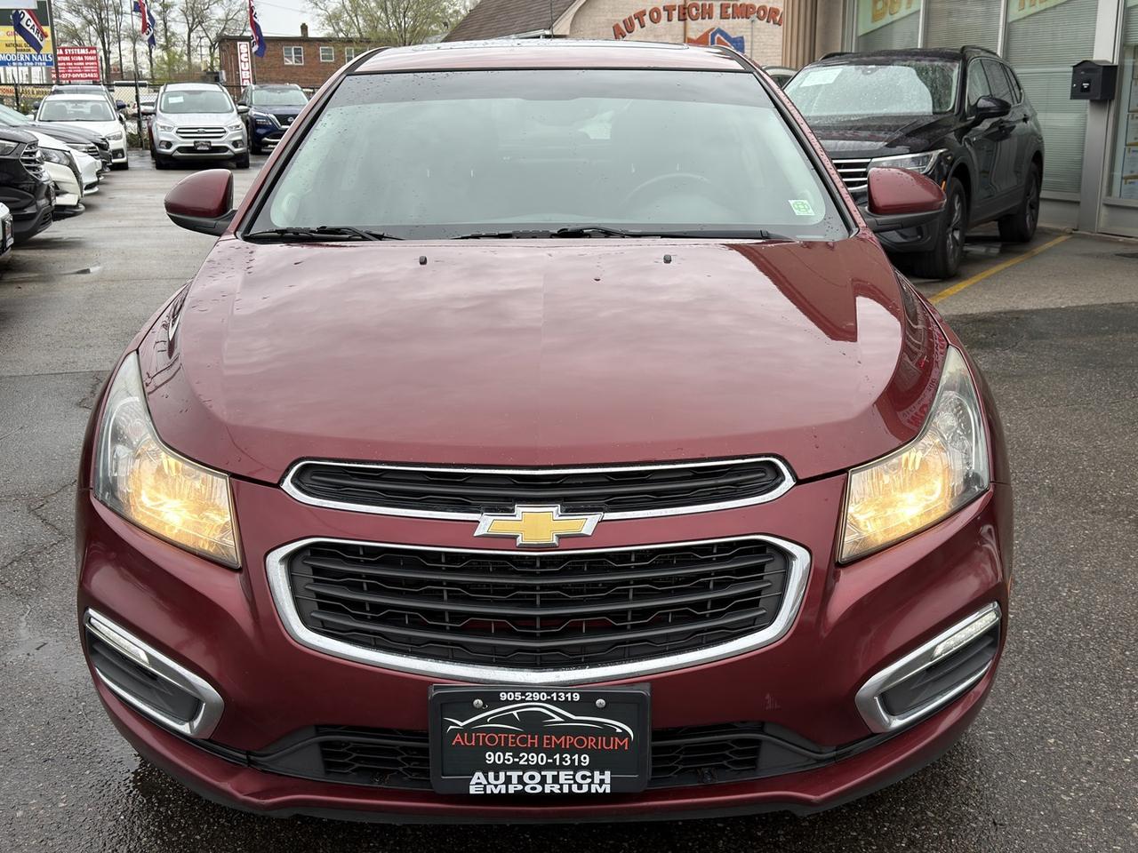 2015 Chevrolet Cruze 2LT   Leather   Sunroof   Heated Seats Photo