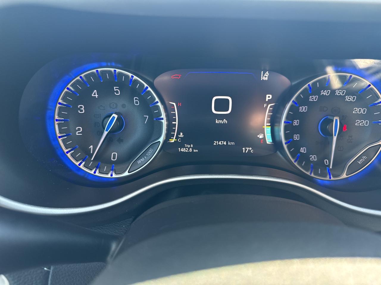 2024 Chrysler Pacifica Touring-L Photo