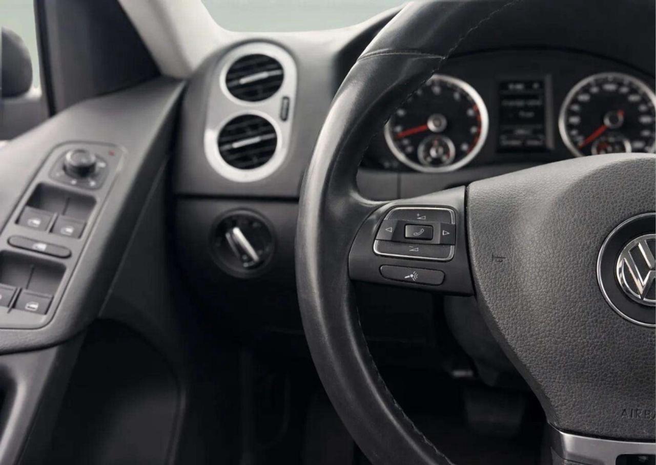 2016 Volkswagen Tiguan Trendline Photo