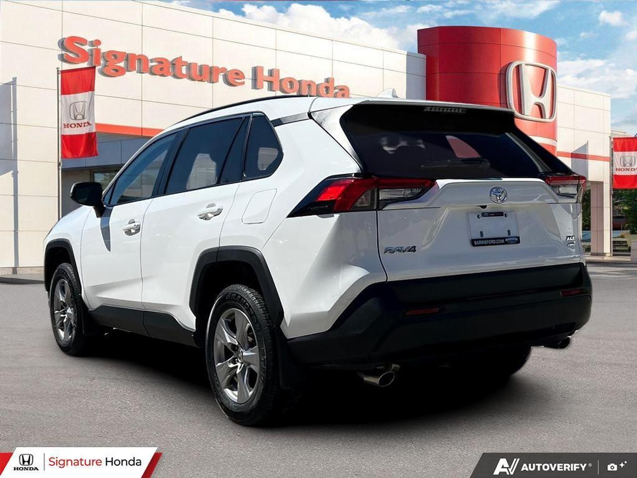 2025 Toyota RAV4 XLE Photo