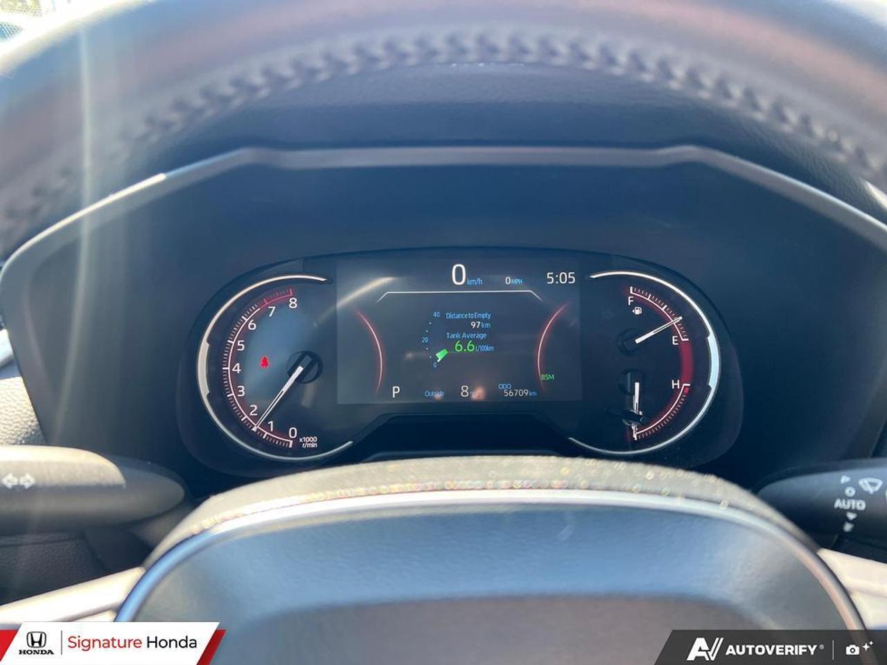2025 Toyota RAV4 XLE Photo