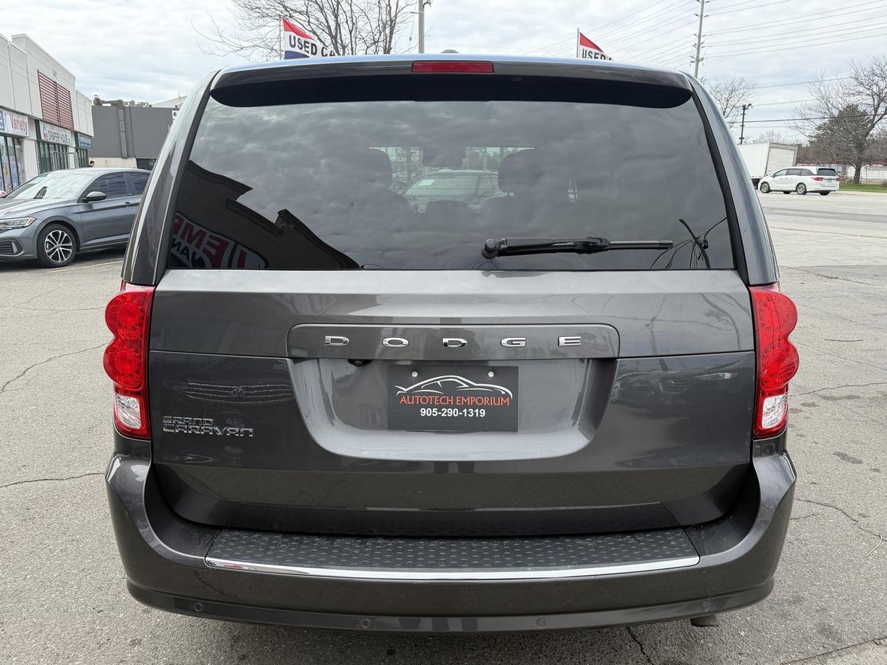 2020 Dodge Grand Caravan SXT Premium Plus   Stow n Go   Leather   DVD Photo
