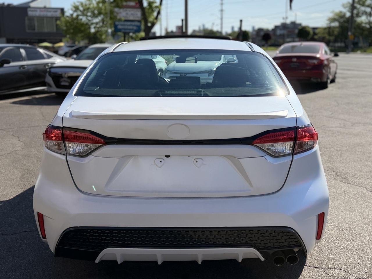 2020 Toyota Corolla SE Pearl White Sunroof   Htd Steering   Push Start Photo3