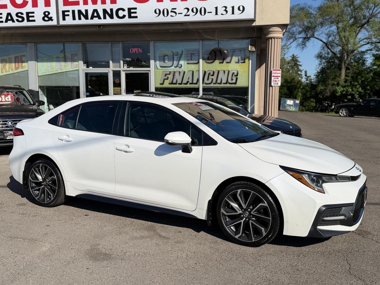 2020 Toyota Corolla SE Pearl White Sunroof   Htd Steering   Push Start Photo4