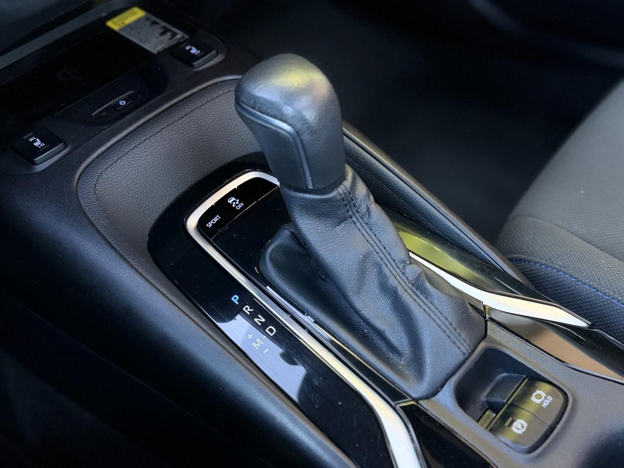 2020 Toyota Corolla SE Pearl White Sunroof   Htd Steering   Push Start Photo