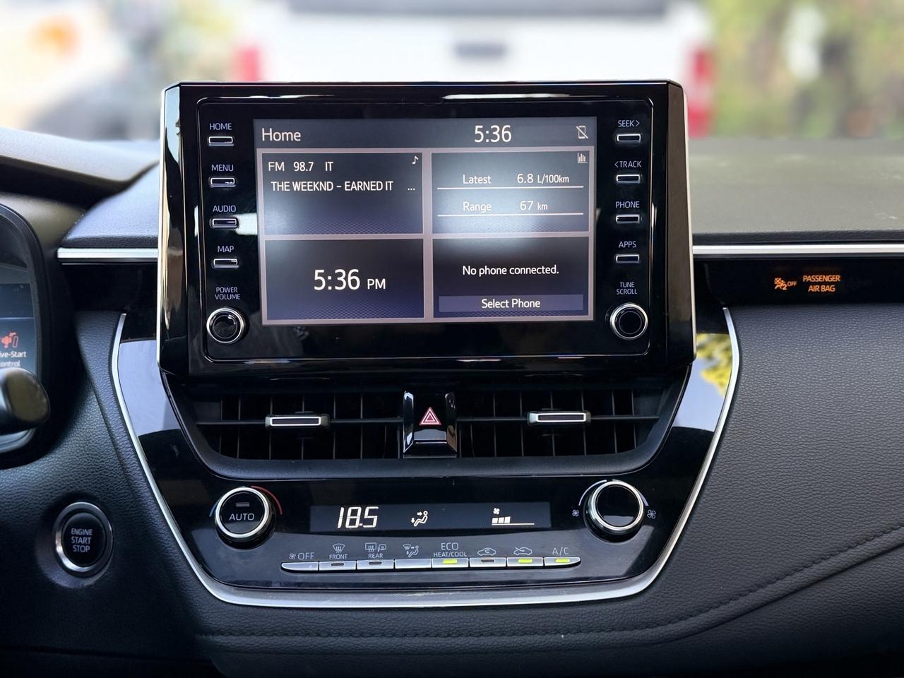 2020 Toyota Corolla SE Pearl White Sunroof   Htd Steering   Push Start Photo