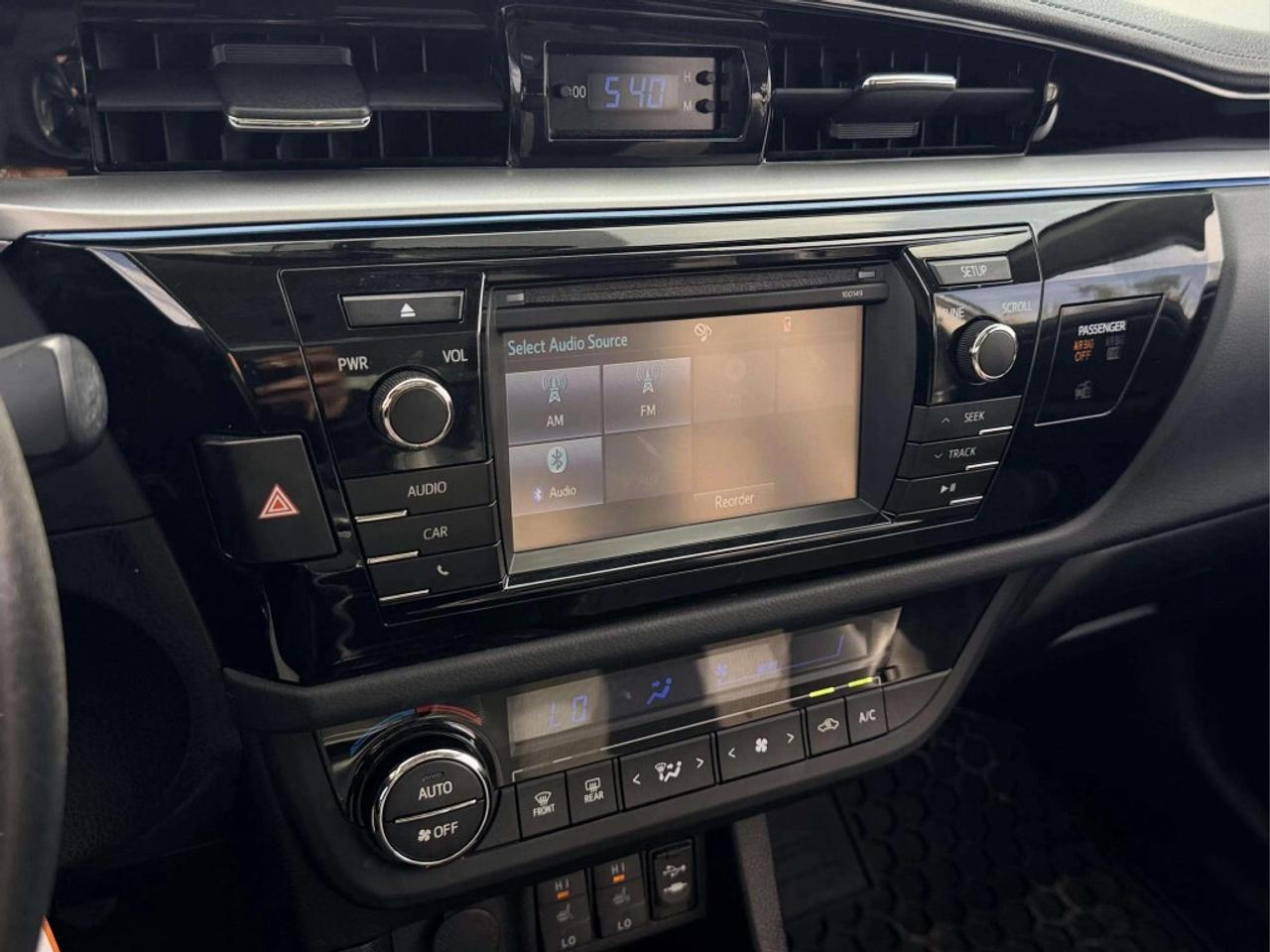 2015 Toyota Corolla S Photo