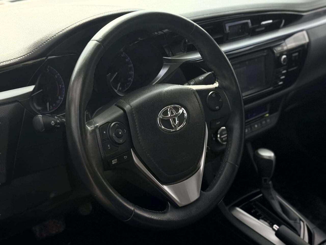 2015 Toyota Corolla S Photo