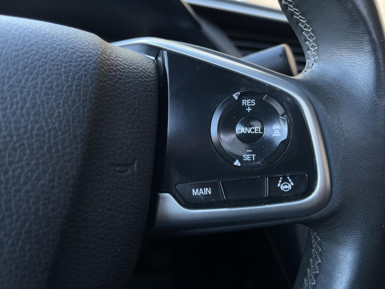 2020 Honda Civic EX Pearl white   Sunroof   Push Start   Honda Sens Photo