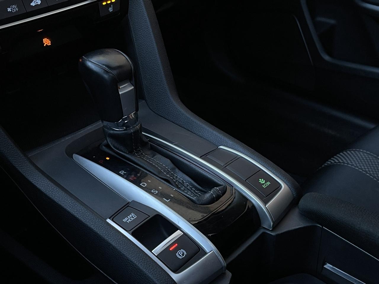 2020 Honda Civic EX Pearl white   Sunroof   Push Start   Honda Sens Photo
