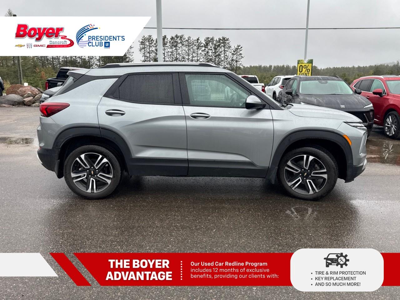 2024 Chevrolet TrailBlazer AWD 4dr LT Photo3