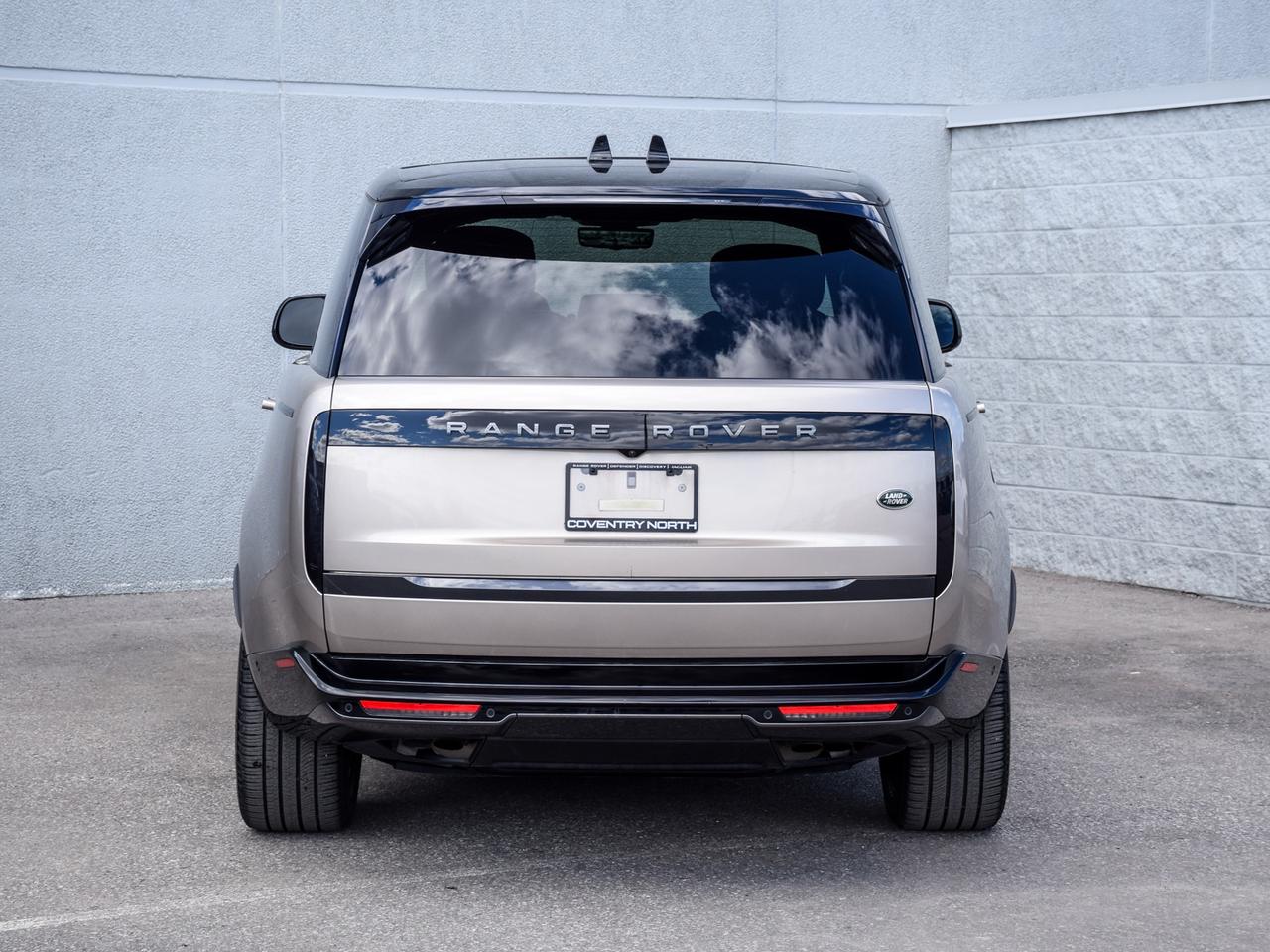 2023 Land Rover Range Rover First Edition Photo