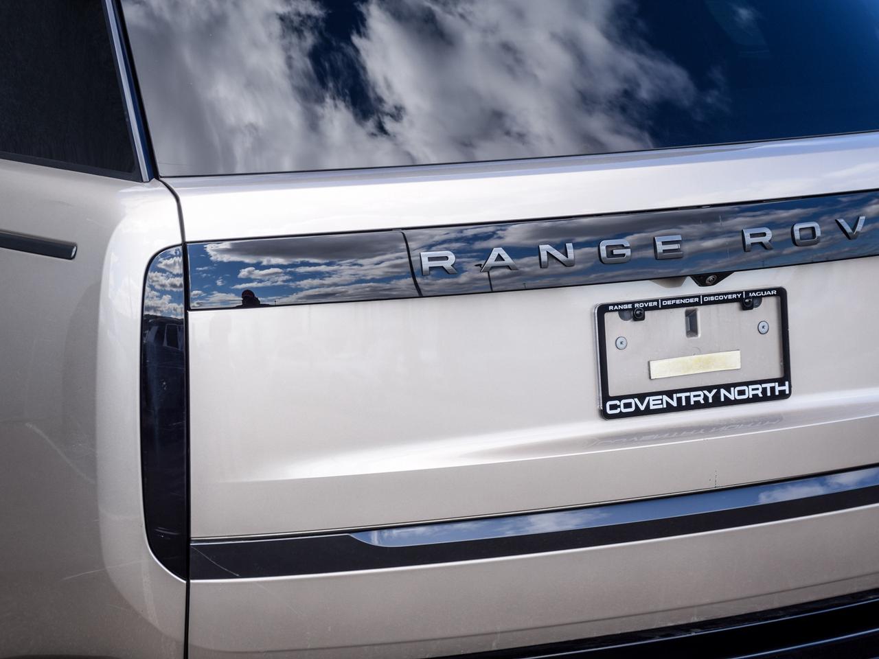 2023 Land Rover Range Rover First Edition Photo