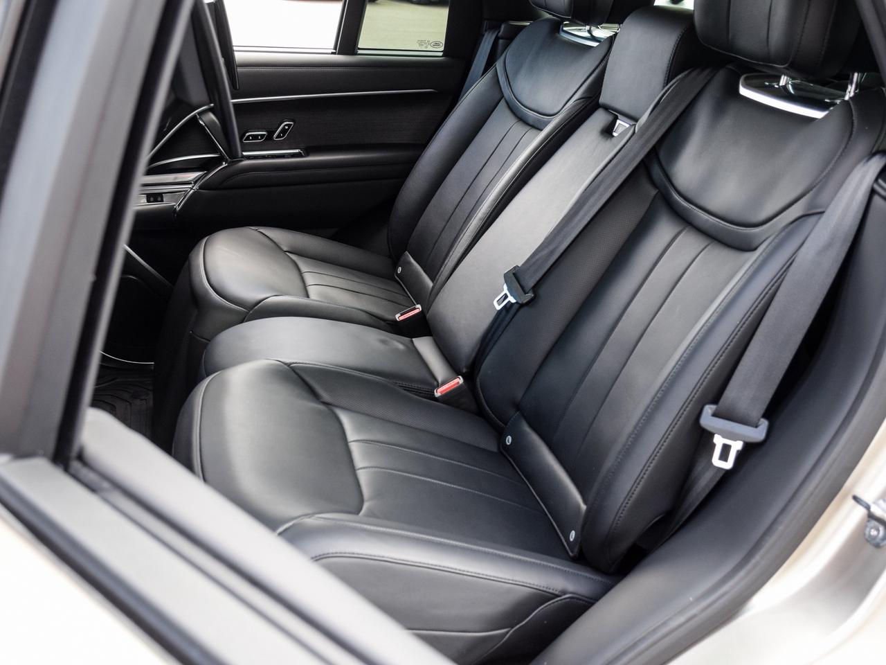 2023 Land Rover Range Rover First Edition Photo