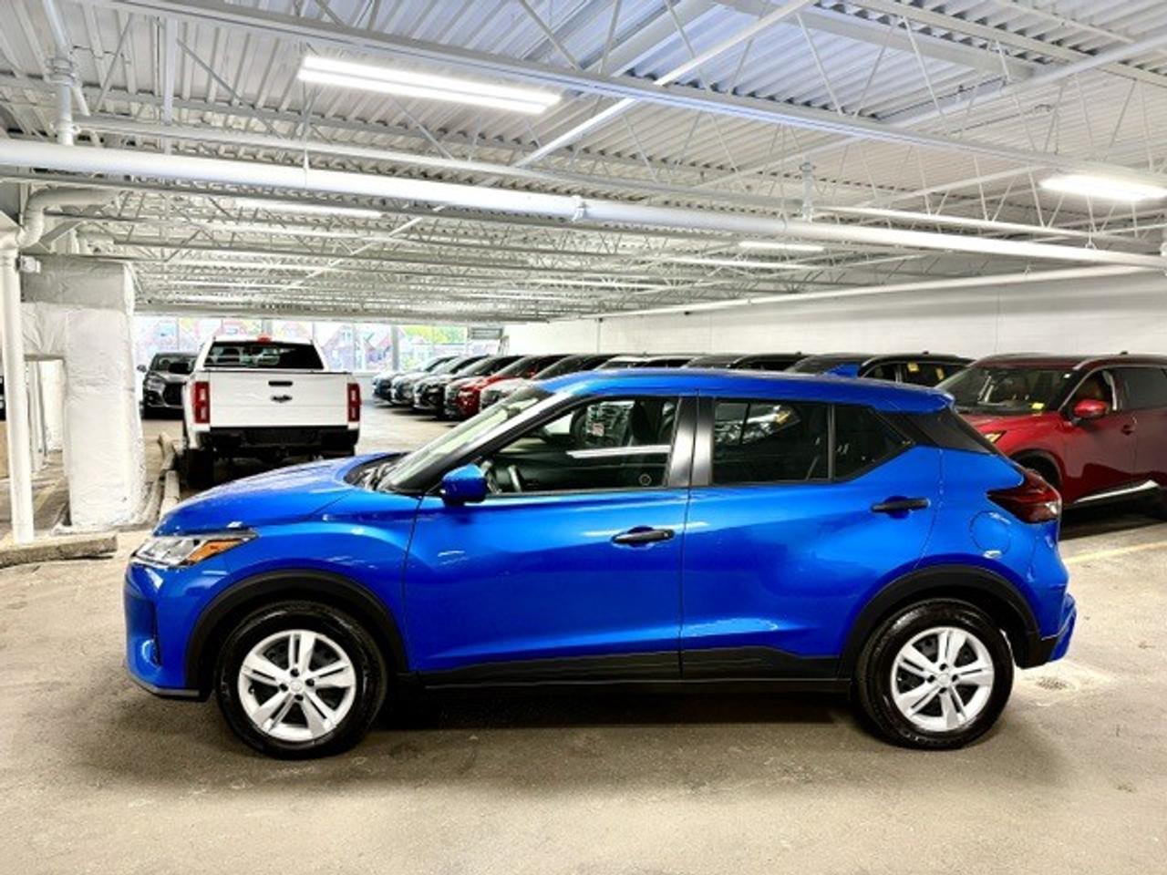 2024 Nissan Kicks S, APPLE CarPlay, BLIND SPOT, RearView CAM, STREAM Photo