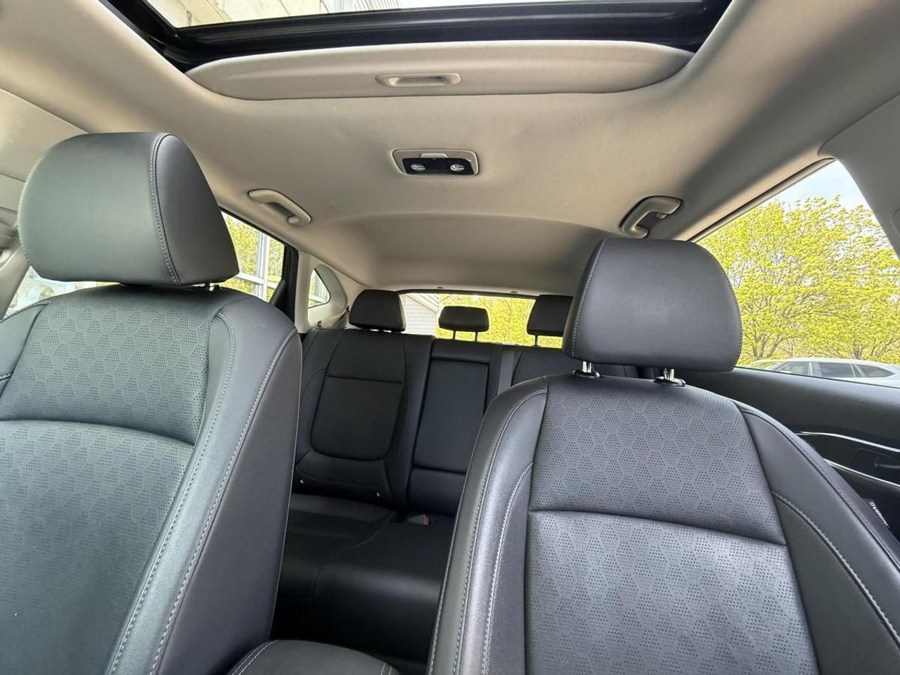 2023 Kia Seltos EX PREMIUM AWD Photo