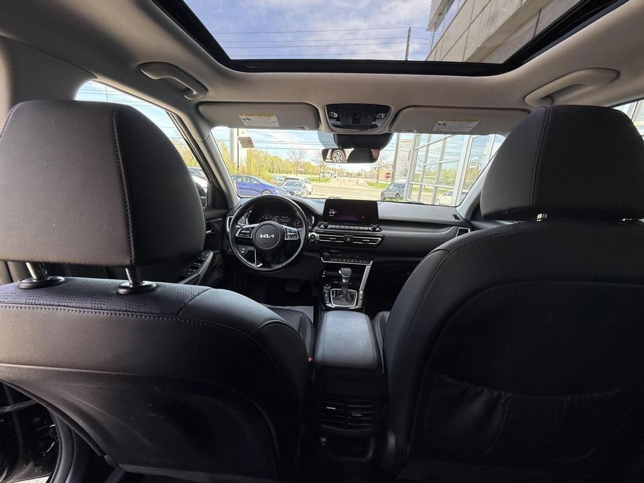 2023 Kia Seltos EX PREMIUM AWD Photo