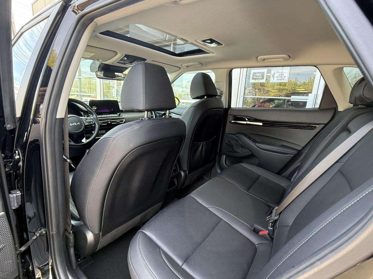 2023 Kia Seltos EX PREMIUM AWD Photo