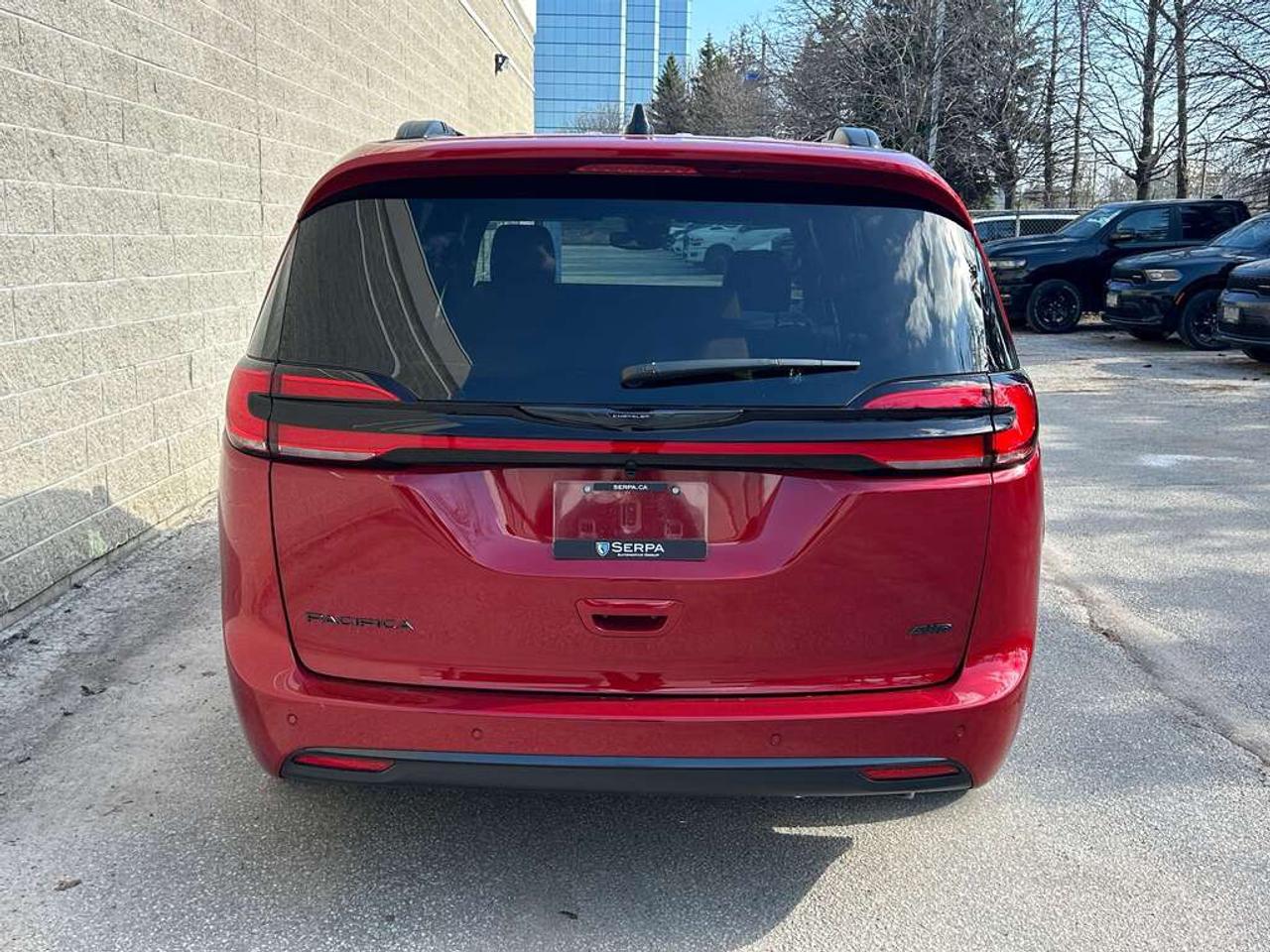 2026 Chrysler Pacifica Select All-Wheel Drive Passenger Van Photo2