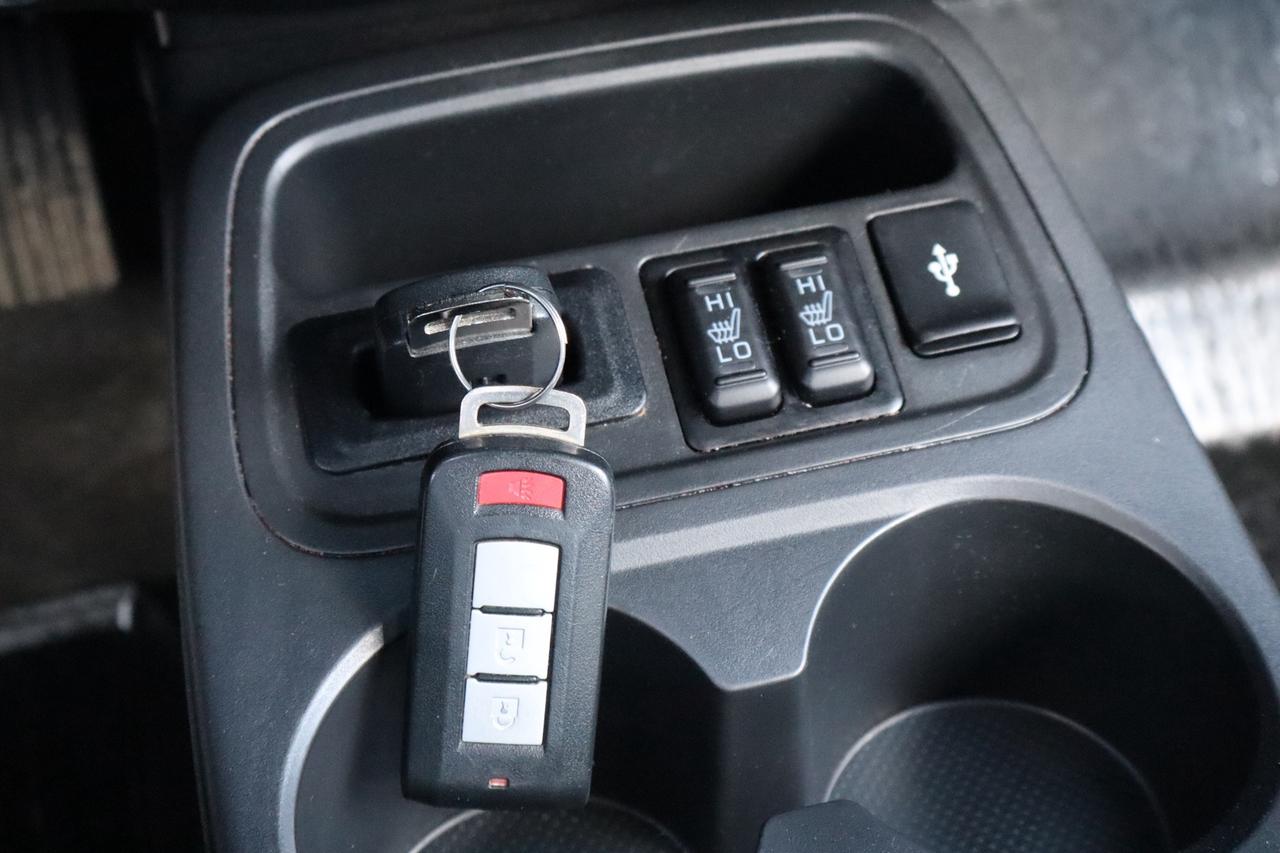 2022 Mitsubishi Mirage SE Photo