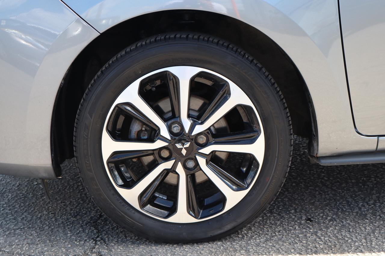 2022 Mitsubishi Mirage SE Photo