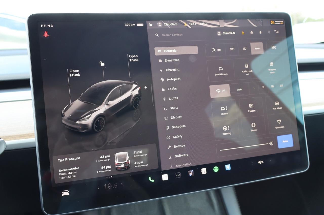 2022 Tesla Model Y Performance   Dual Motor   No Accident   Clean Car Photo