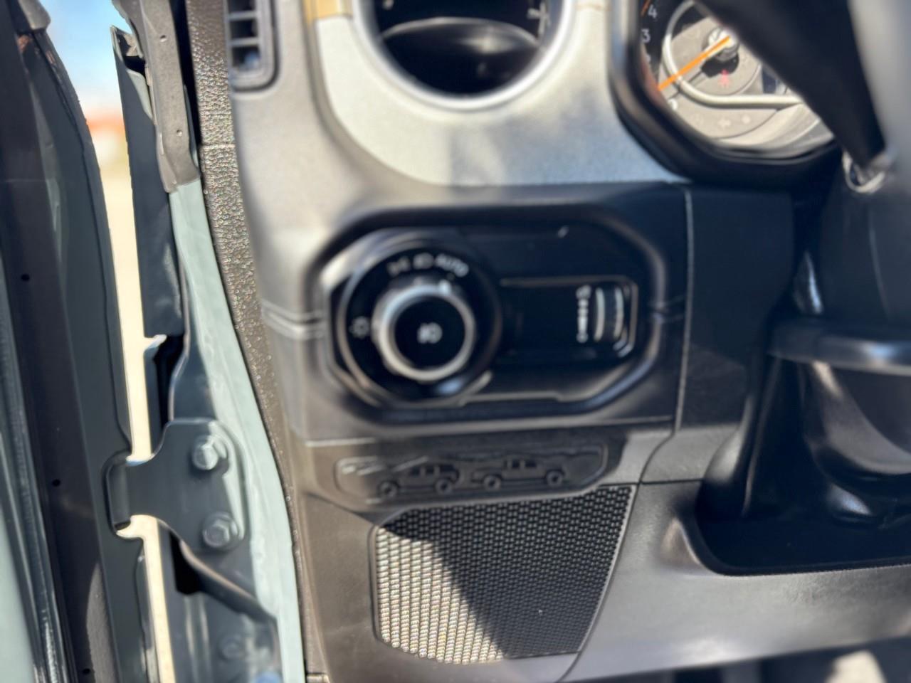 2024 Jeep Wrangler SAHARA 4DR 4X4 Photo