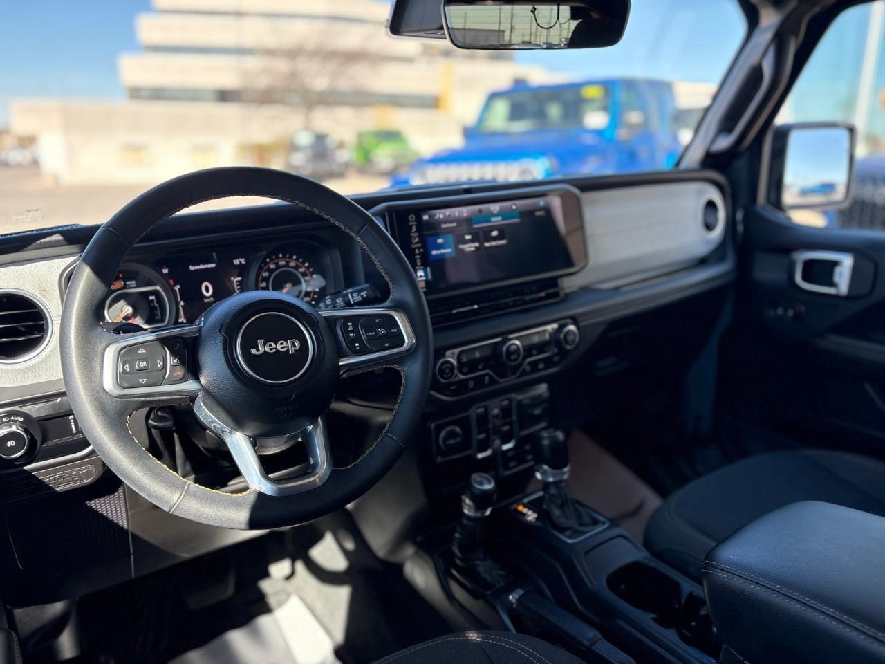 2024 Jeep Wrangler SAHARA 4DR 4X4 Photo