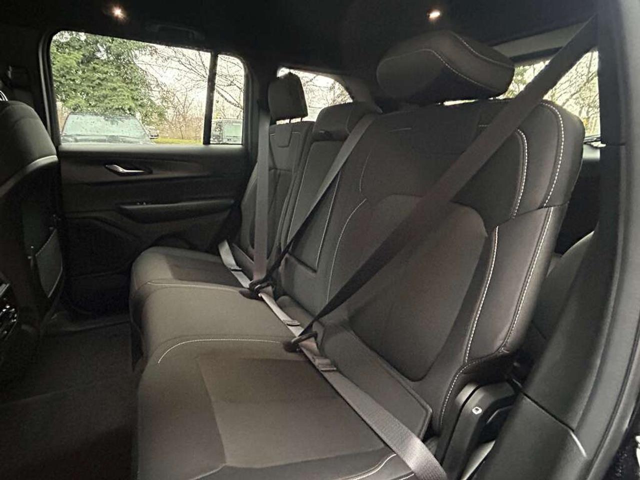 2026 Jeep Grand Cherokee Base 4dr 4x4 Photo