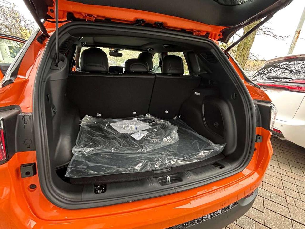 2026 Jeep Compass Trailhawk 4dr 4x4 Photo