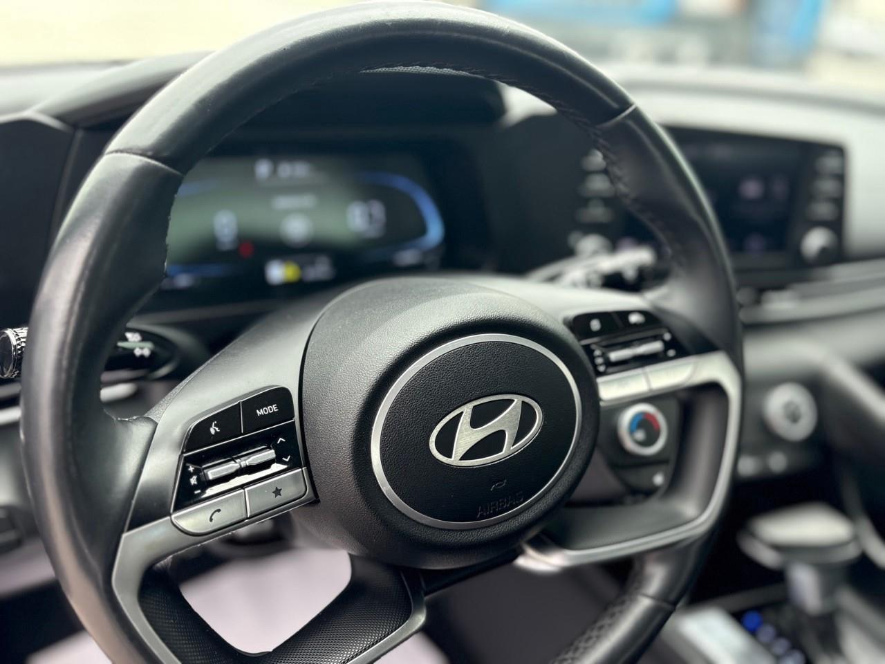 2024 Hyundai Elantra PREFERRED 4DR SEDAN Photo
