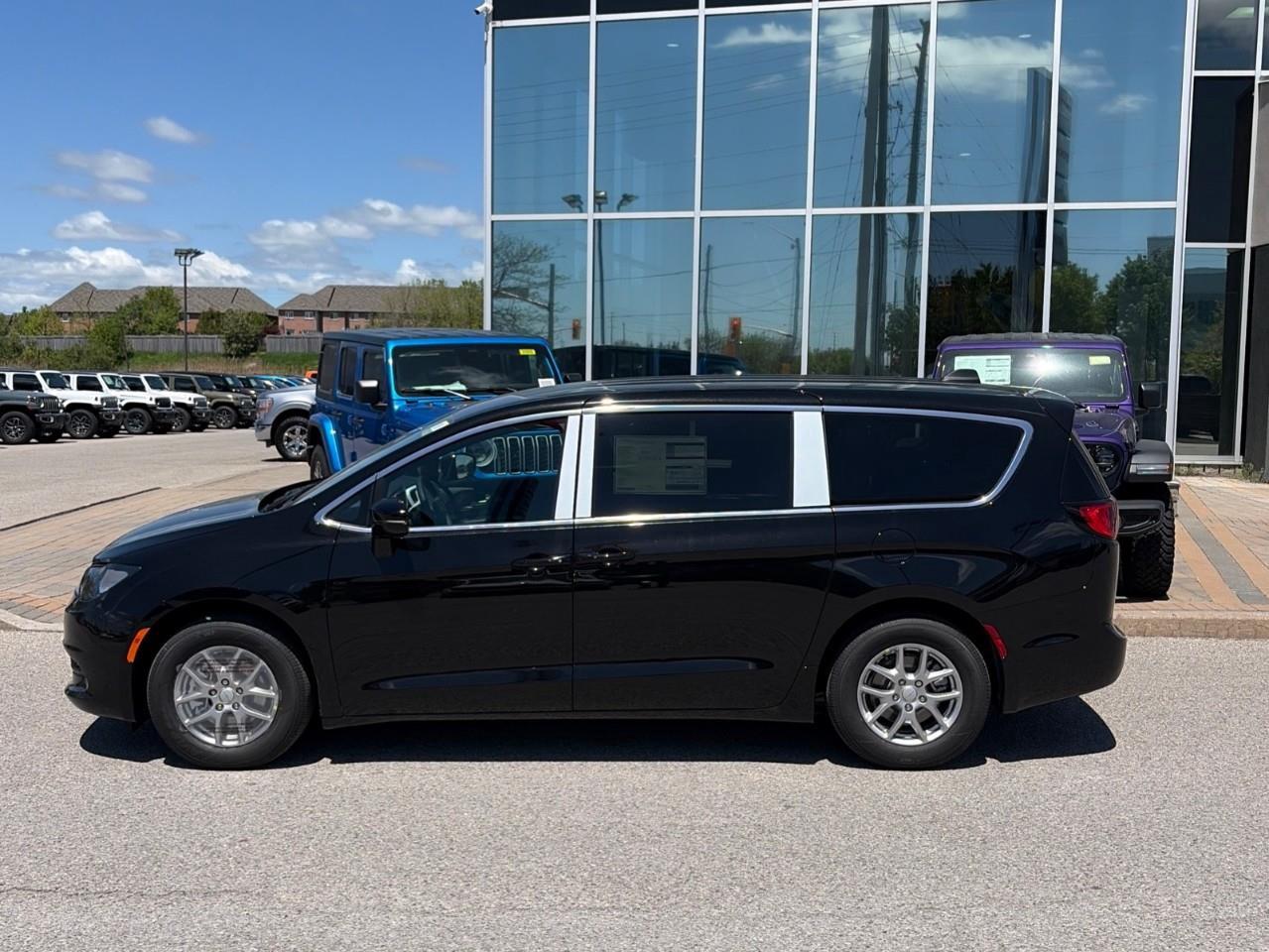 2027 Chrysler Grand Caravan SXT Front-Wheel Drive Passenger Van Photo