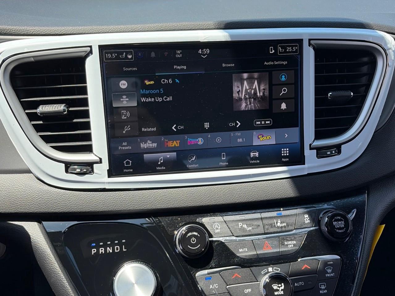 2027 Chrysler Grand Caravan SXT Front-Wheel Drive Passenger Van Photo