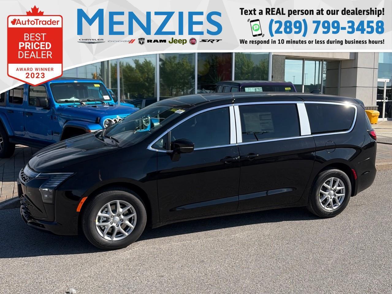 2027 Chrysler Pacifica Select Front-Wheel Drive Passenger Van Photo0