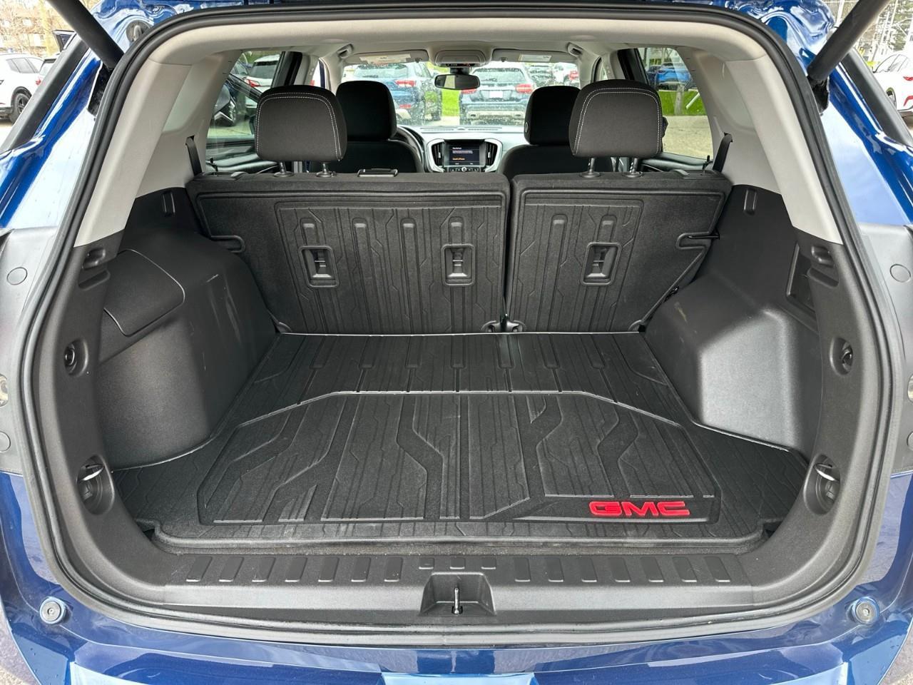 2023 GMC Terrain SLE All-wheel Drive Photo