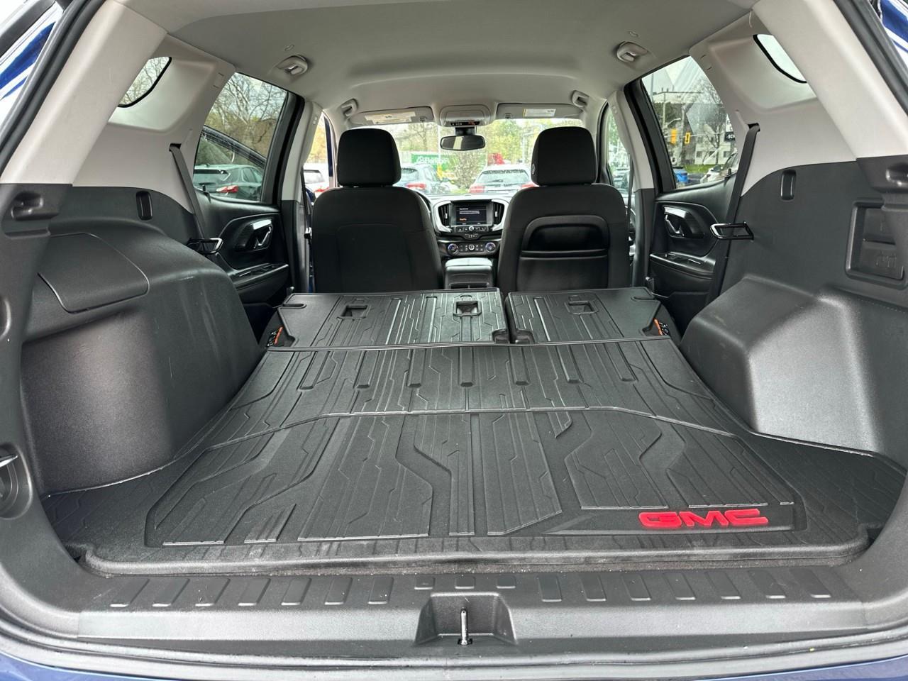 2023 GMC Terrain SLE All-wheel Drive Photo